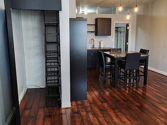 3rd image of 207 Main St Suite 1