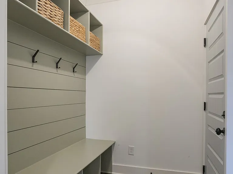 1510B Dugger Dr — Photo 16