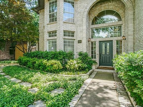 2nd image of 338 Spanish Moss Dr