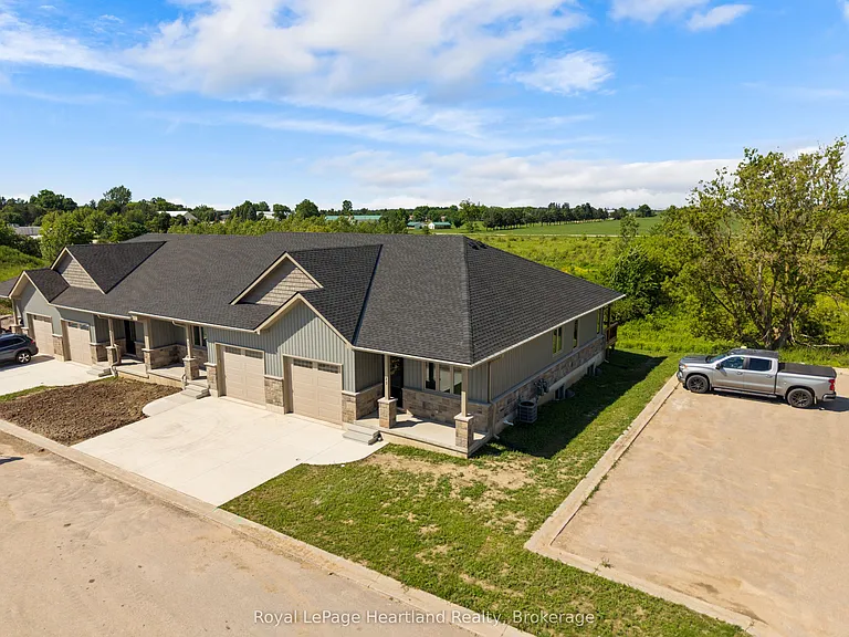27 Silver Creek Rd — Photo 43