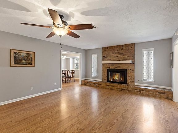 4th image of 4310 Terlingua St