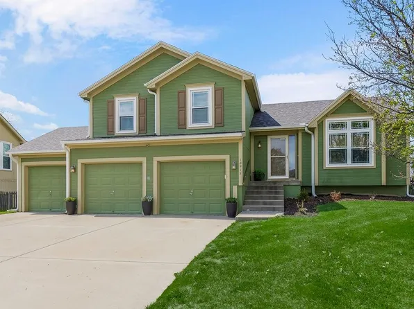 10912 N Manchester Ave, Kansas City, MO 64157