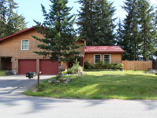 8172 Grant St, Juneau, AK 99801