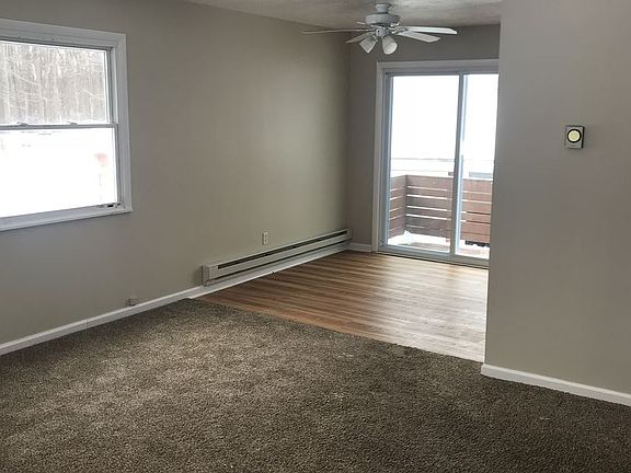 4th image of 880 Hollywood Ave