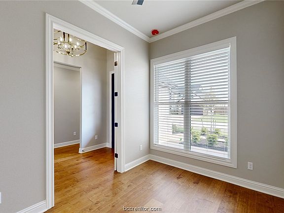 4th image of 4829 Pearl River Ct