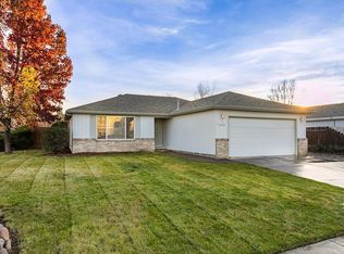892 Isaac Way, Central Pt, OR 97502