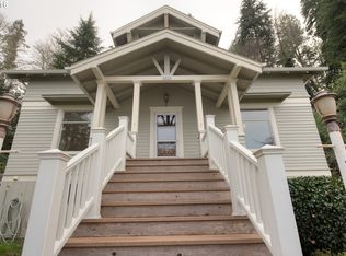 5093 Leif Erikson Dr, Astoria, OR 97103