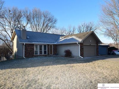 10911 Y St, Omaha, NE, 68137