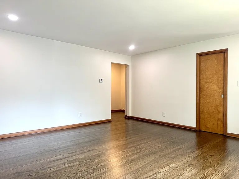 102 Harrison Ave — Photo 3