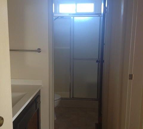 5th image of 80 Woodworth Ln
