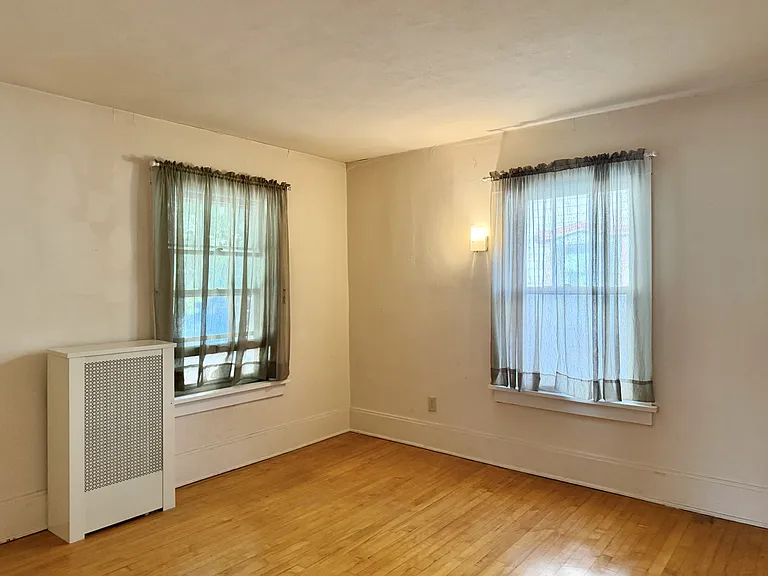 715 Bushnell St #2 — Photo 9