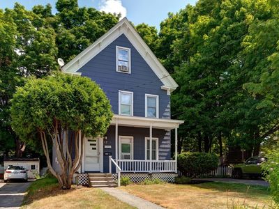 17 Church St, Hopkinton, MA, 01748