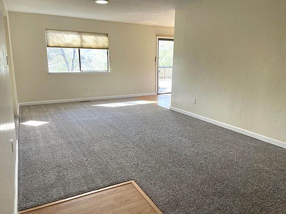2nd image of 17886 Silver Pine Dr