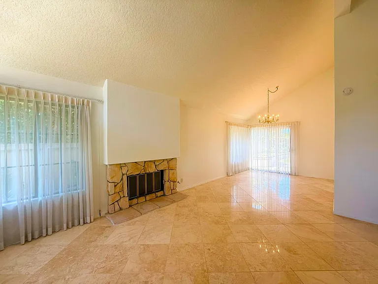 4121 Worsch Way — Photo 8