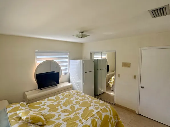 (undisclosed Address), Hialeah, FL 33012