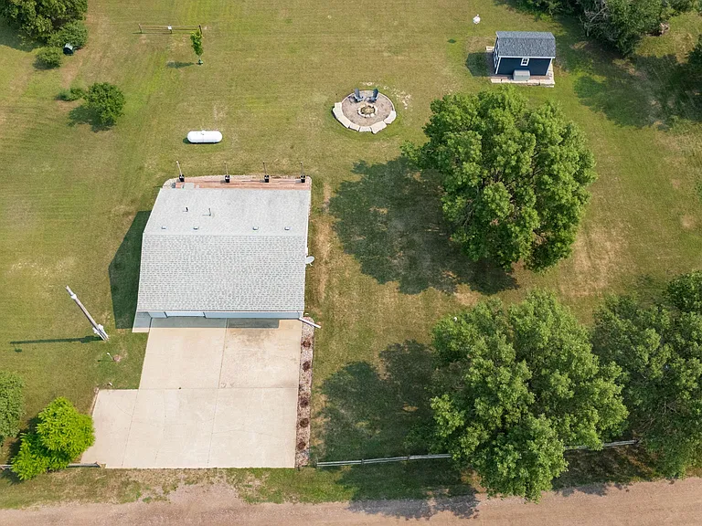 45126 Quail Dr — Photo 64