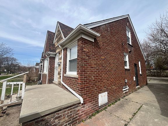 2nd image of 17382 Teppert St