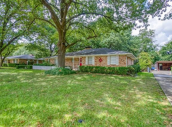 3rd image of 107 Spinner Cir