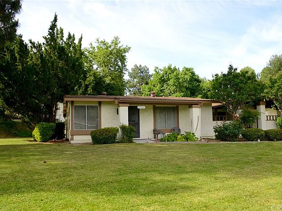 5th image of 19342 Avenue Of The Oaks