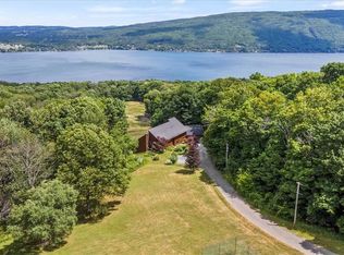 6009 State Route 21, Naples, NY 14512