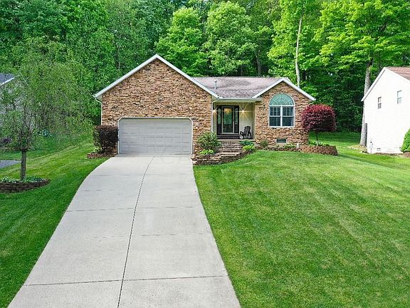 2nd image of 634 Courtland Dr