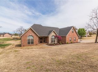 402 Brown Rd, Cave Springs, AR 72718