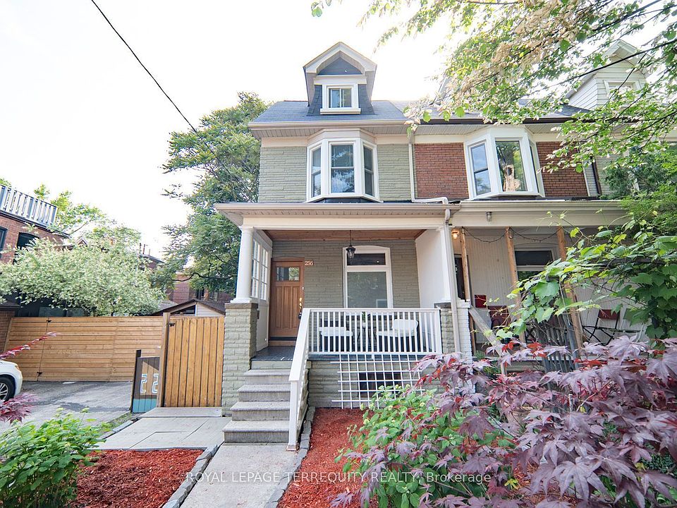 1st image of 256 Boston Ave #B