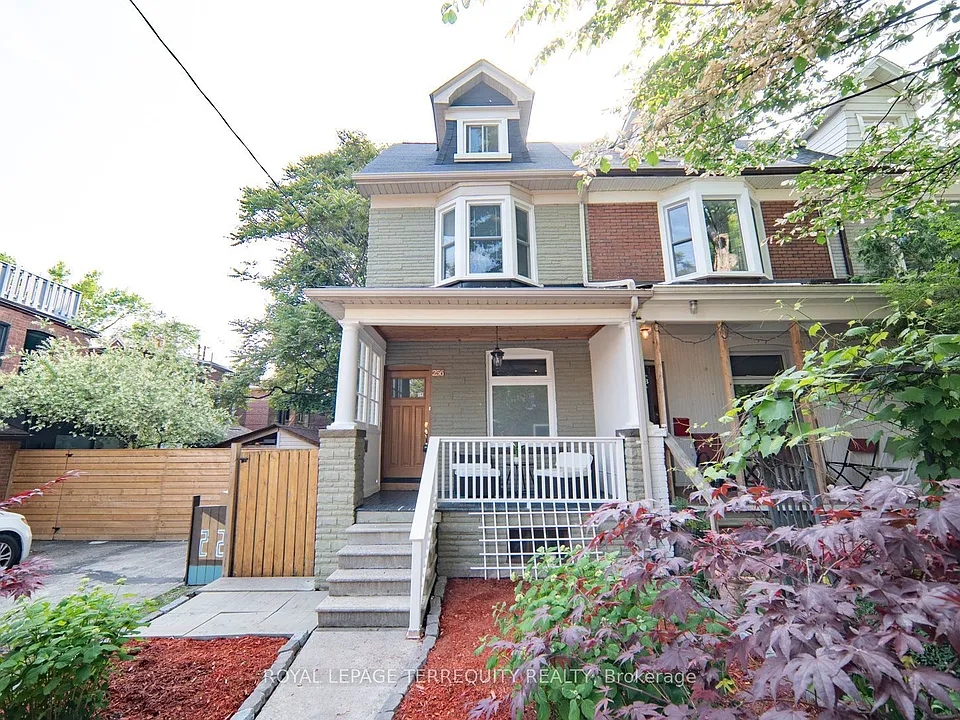 256 Boston Ave #B