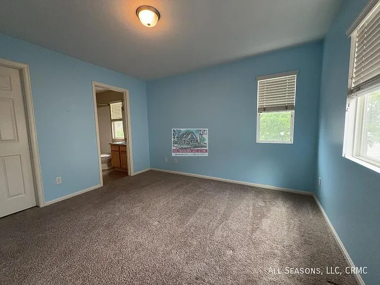 2520 Sierra Springs Dr — Photo 7
