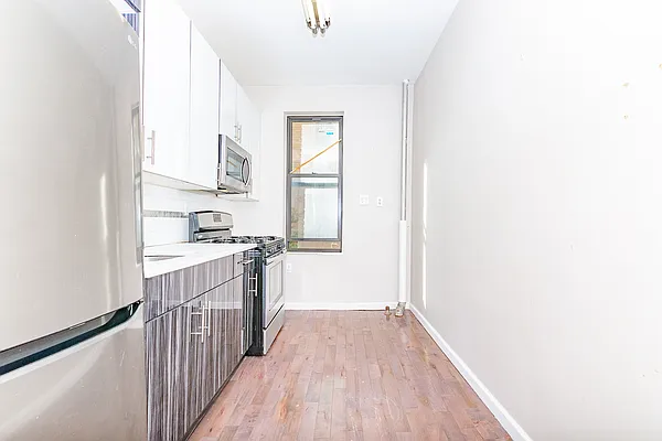 Rented by MySpaceNYC | media 2