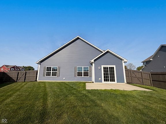 5th image of 2357 Pokagon St