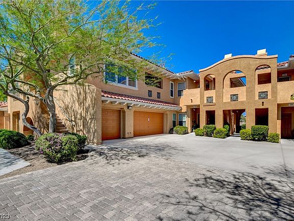 2nd image of 820 Canterra St Unit 2057