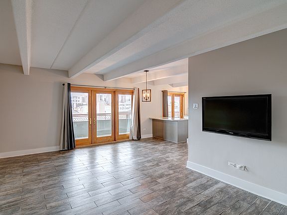 2nd image of 1441 N Humboldt St #499
