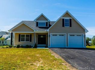 10 Valley View Ln, Burlington, CT 06013