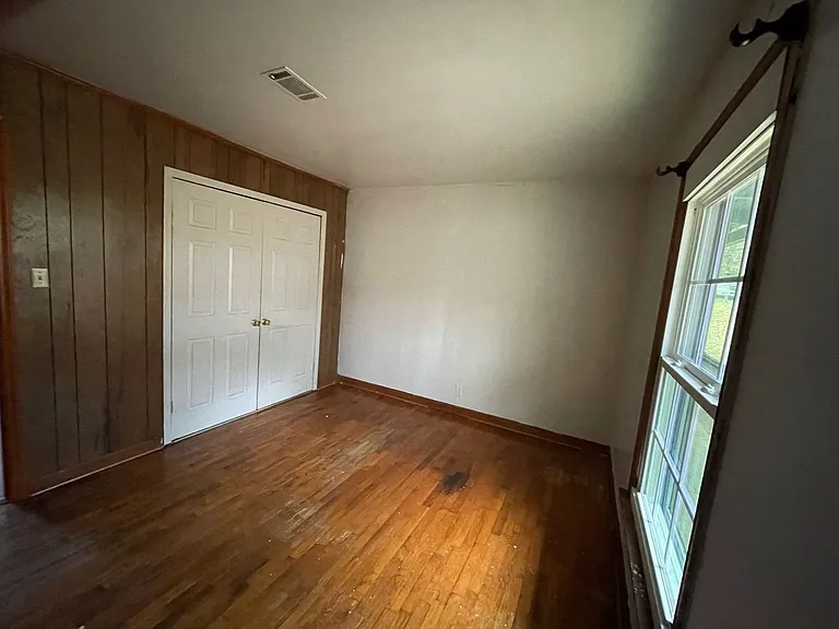 205 Audubon Dr — Photo 4