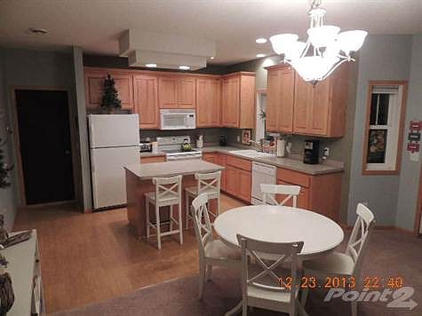 2nd image of 8551 Vickors Ln N