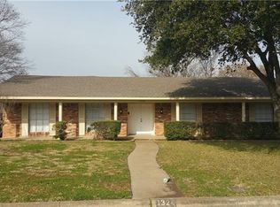 1324 Lyric Dr, Fort Worth, TX 76134