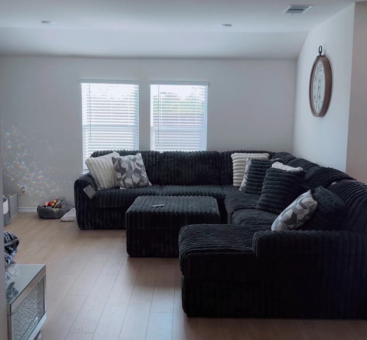4 bed, 1864 sqft, $2,200 — Photo 3