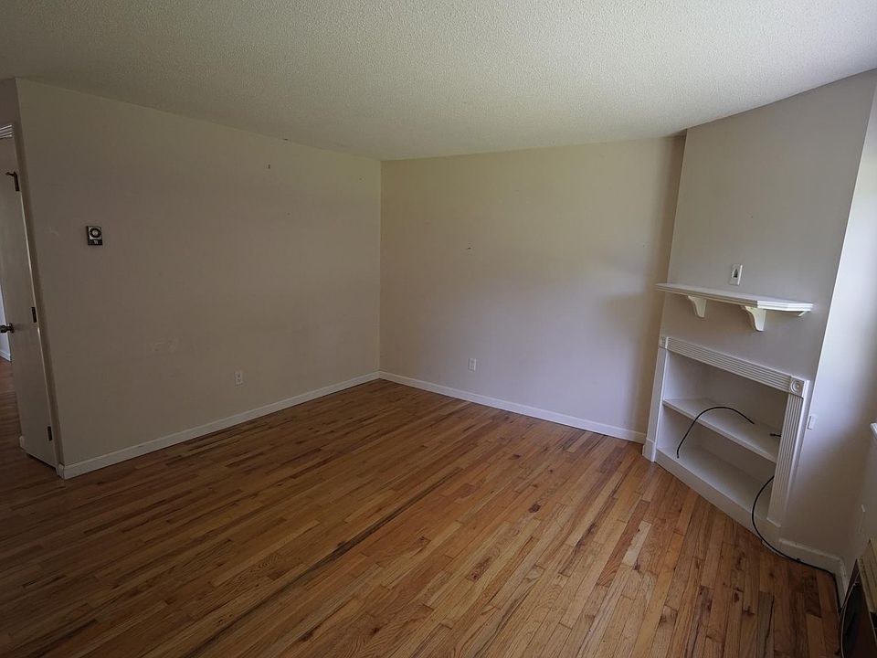 37 Crystal Ln 37B, Storrs Mansfield, CT 06268 Zillow