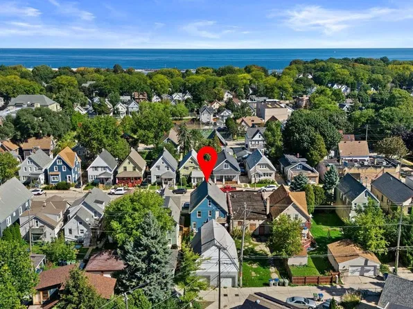 2975 S Kinnickinnic AVENUE, Milwaukee, WI 53207