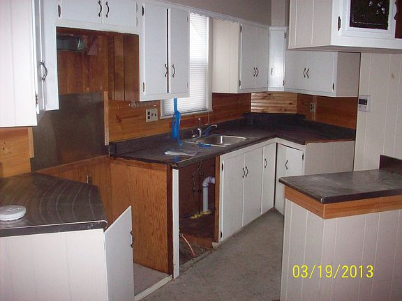 4th image of 33 Silver Lake Ave