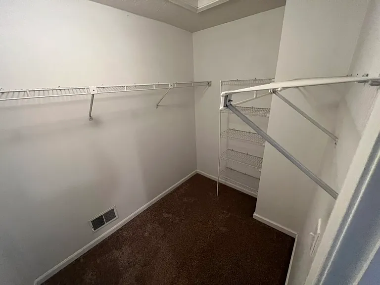 20 Walnut Cir — Photo 12