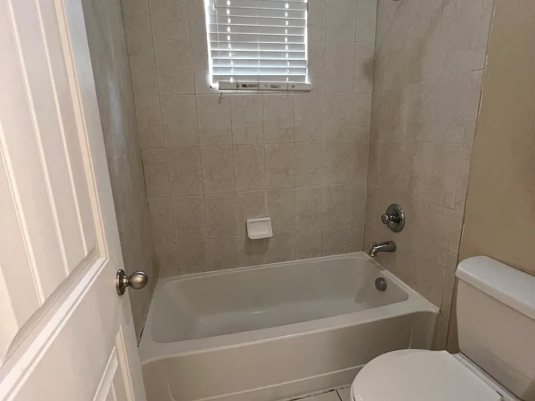 3530 NW 29th Ct #0 — Photo 29