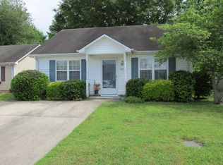 105 Bayberry Dr, Elizabeth City, NC 27909