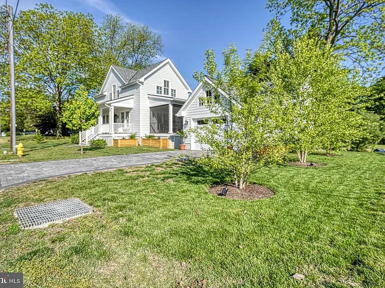 101 Tilghman St — Photo 44