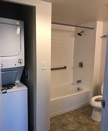 5th image of 801 South St APT 3104