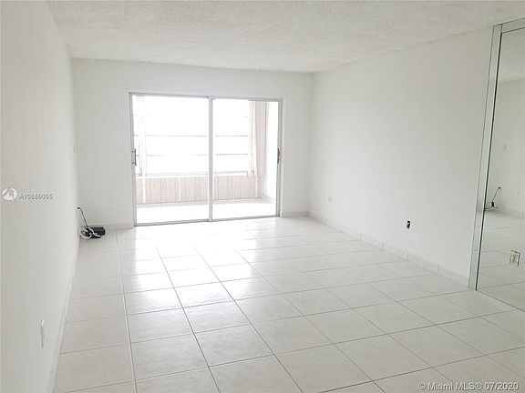 4th image of 8200 Sunrise Lakes Blvd APT 307