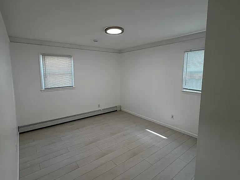 157 Cottage Pl #1 — Photo 2