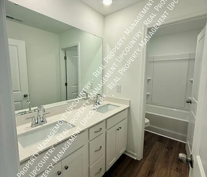 131 Holly Oak Ct — Photo 22
