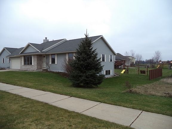 3rd image of 3926 Curry Ln #2